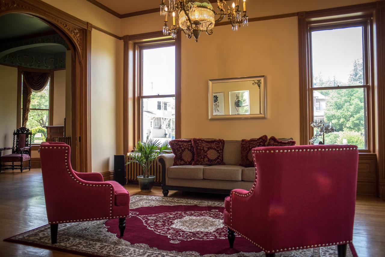 Ej Roberts Mansion Spokane Exterior photo